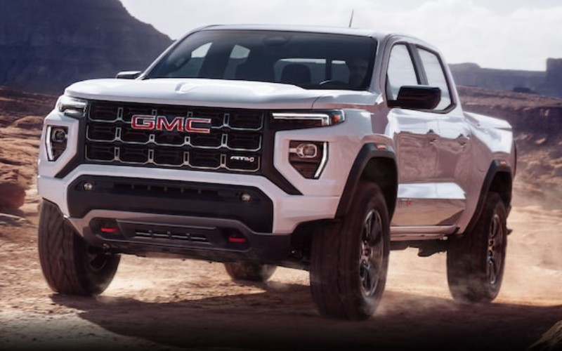 GMC dealership near Parsons, KS - 2024 GMC Canyon
