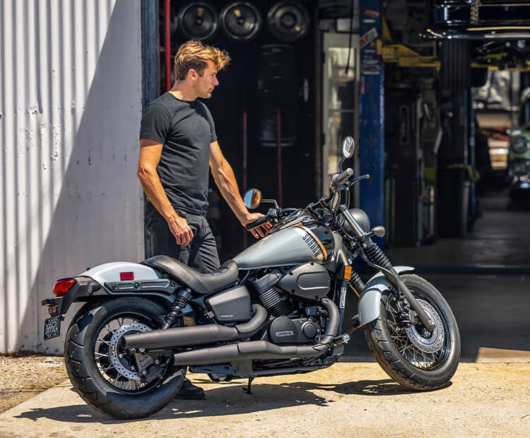 Hutchinson, KS - 2024 Honda Shadow Phantom's Overview