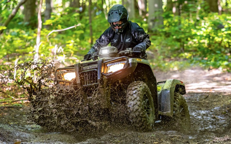 Topeka, KS - 2025 Honda FourTrax Rubicon 700 4x4 Automatic's Features