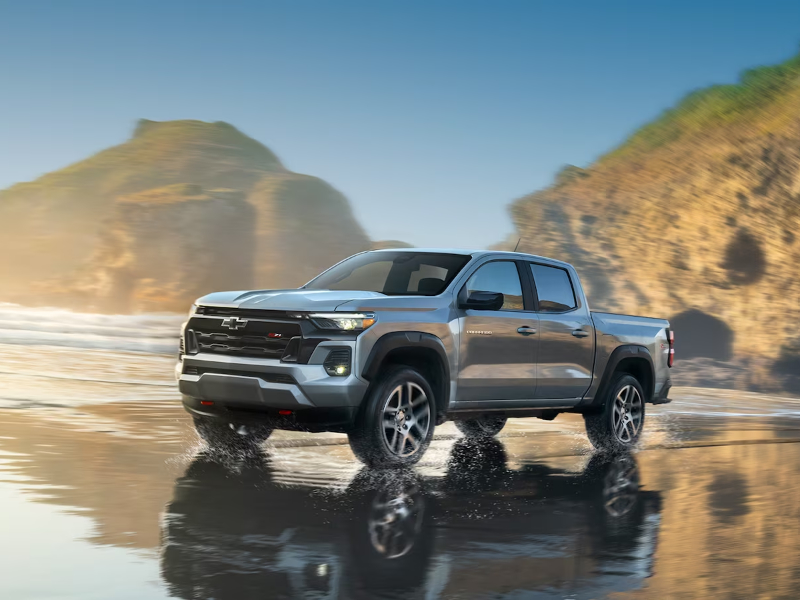 Columbus, KS - 2024 Chevrolet Colorado's Exterior Columbus, KS - 2024 Chevrolet Colorado's Exterior