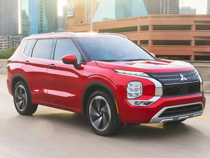 2025 Mitsubishi Outlander Overview 2025 Mitsubishi Outlander Overview