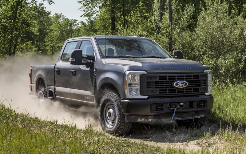 Exploring the Advanced Trailer Towing Technology on the 2025 Ford Super Duty F-250 – Highlighting Innovation for Drivers Near Crane, MO