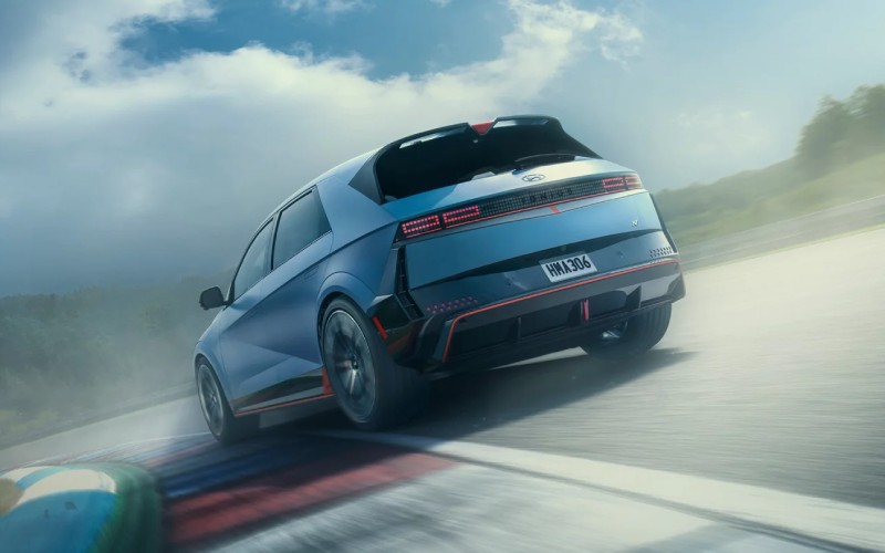 Hyundai Dealer near Salina, KS - 2025 Hyundai IONIQ 5 N