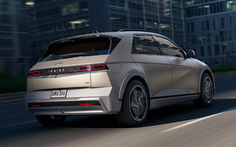 Wichita, KS - 2025 Hyundai IONIQ 5