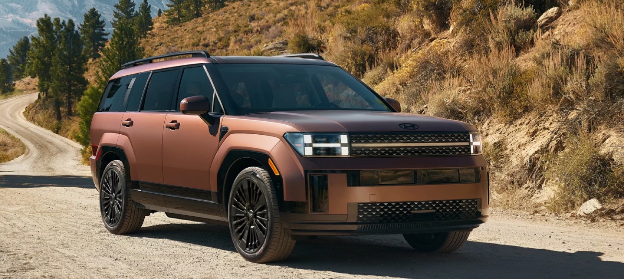 2025 Hyundai Santa Fe Hybrid in Wichita, KS