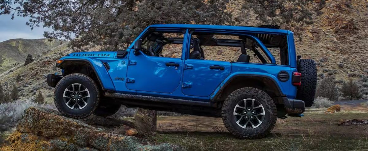2025 Jeep Wrangler Trim Levels Explained in Frontenac, KS