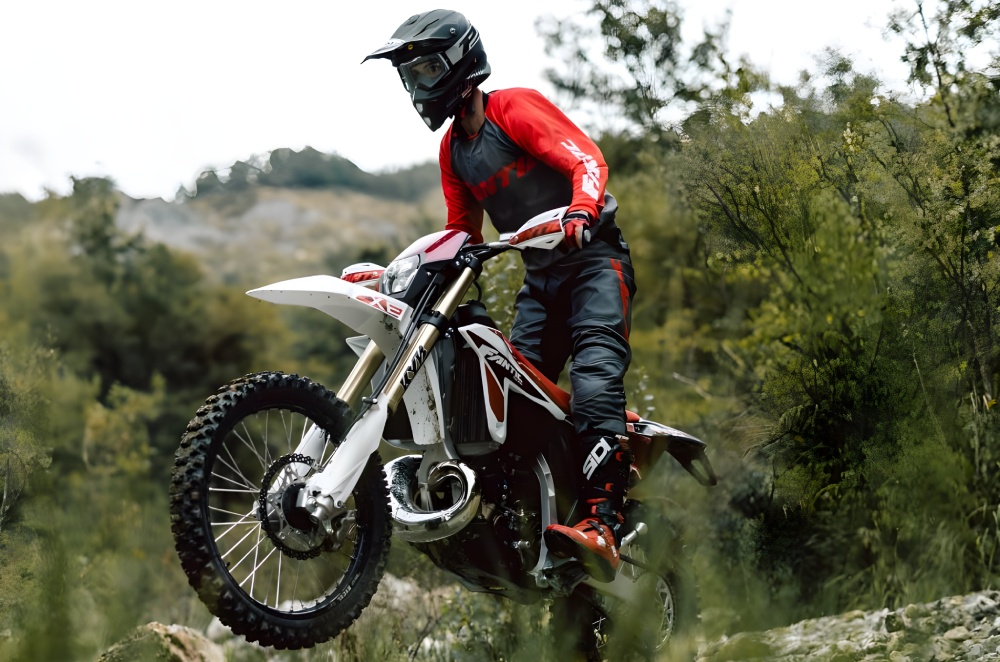 2025 Fantic XEF250 TL near San Diego, CA