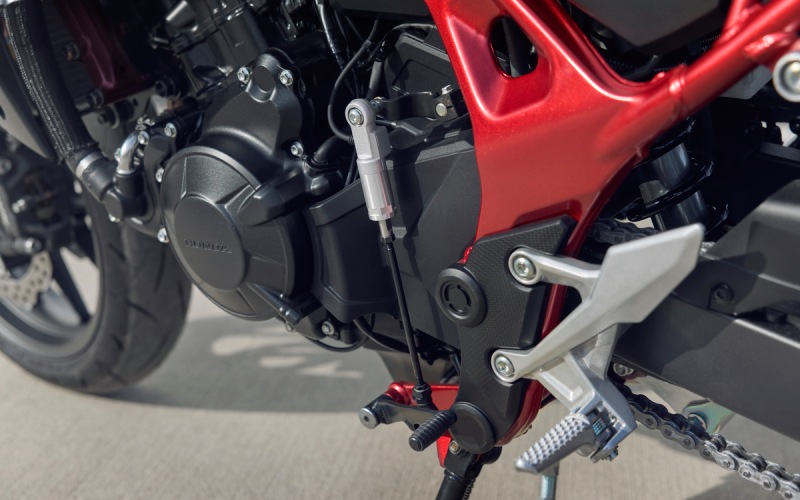 Step-by-Step Tips for Test Driving the 2025 Honda CB750 Hornet