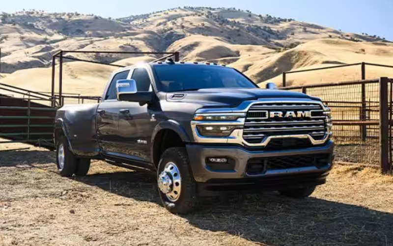 Pittsburg, KS - 2025 RAM 3500