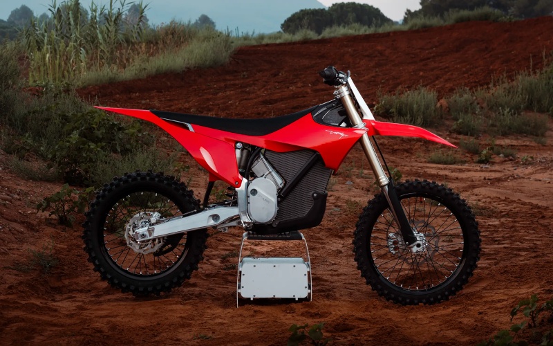 Why the 7.2 kWh Battery on the VARG MX 1.2 Elevates Every Moto for Apache Junction, AZ Riders