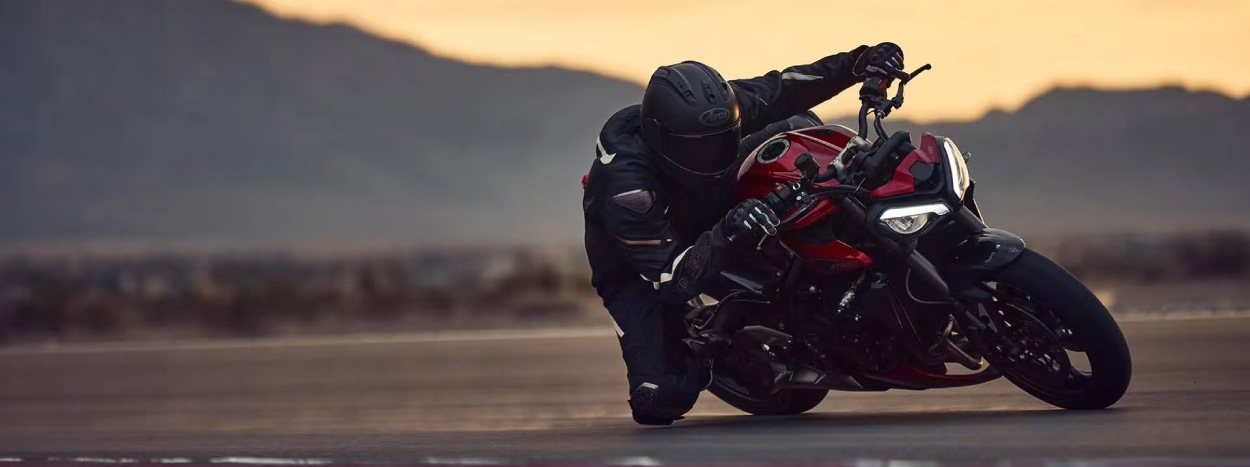 Everything You Need to Know Before Buying a New 2025 Triumph Street Triple 765 RS in Wichita, KS