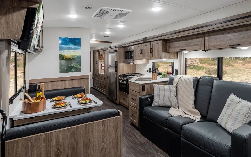 Chicago, IL - 2025 Winnebago Vista NPF's Features