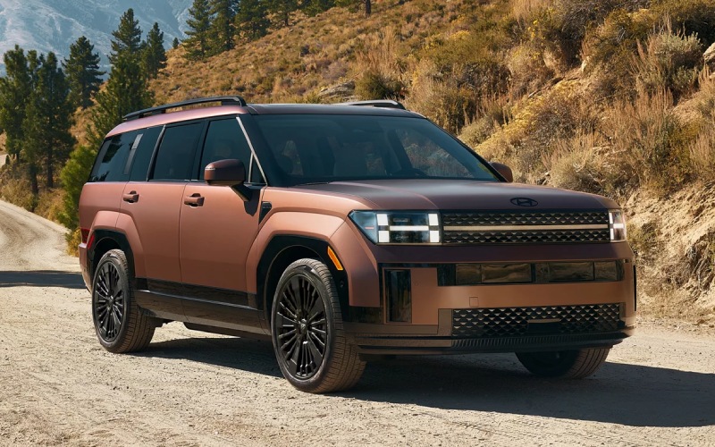 Does the 2026 Hyundai Santa Fe Hybrid Offer Enough Third-Row Comfort and Cargo Space for Growing Families near Winfield, KS?