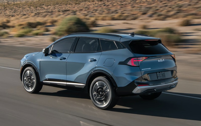 Naperville, IL - 2026 Kia Sportage Hybrid's Exterior Naperville, IL - 2026 Kia Sportage Hybrid's Exterior