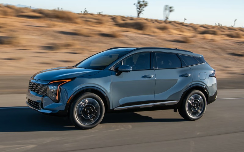 2026 Kia Sportage Hybrid LX photo 3