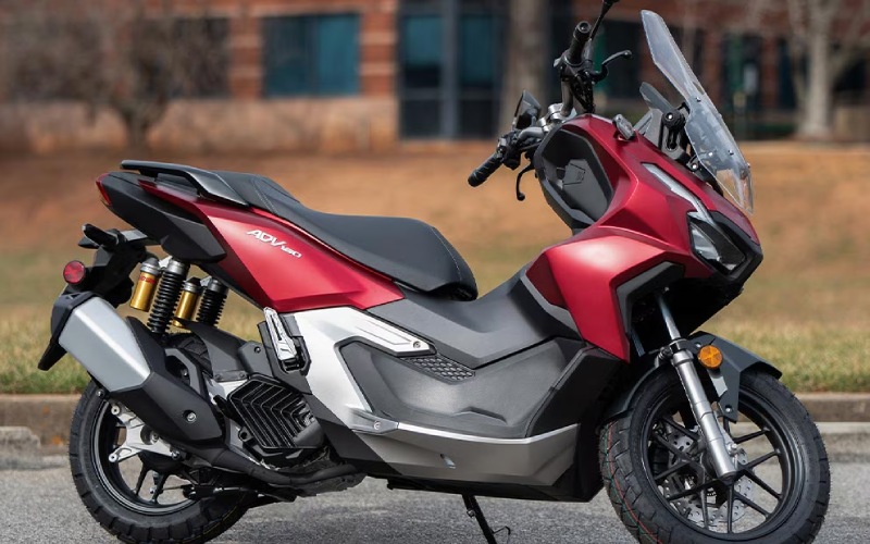 True Adventure Meets Everyday Utility—2026 Honda ADV160 near Springdale, AR