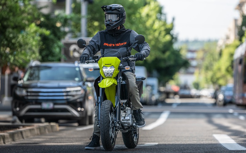 Tulsa, OK - 2026 Kawasaki KLX300SM's Interior