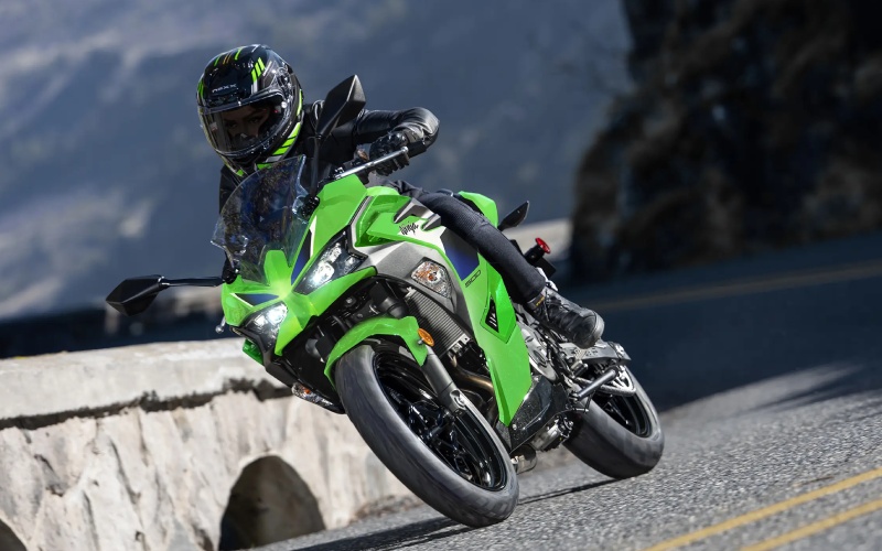2026 Kawasaki Ninja 500 specifications
