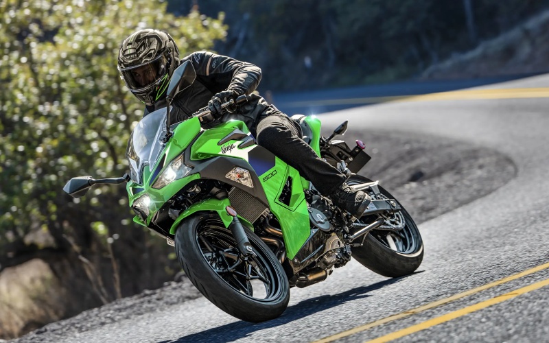 2026 Kawasaki Ninja 500 features