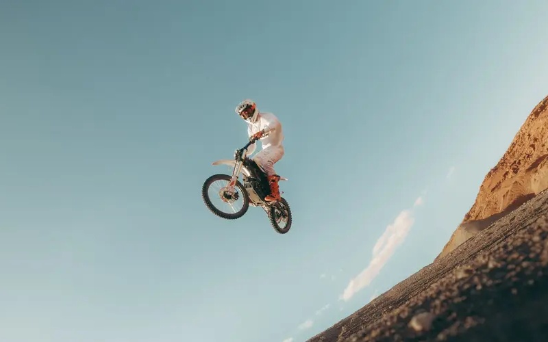 Suggested Accessories for the 2026 Zero Motorcycles XE