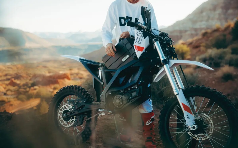 What to Know About the 2026 Zero Motorcycles XE