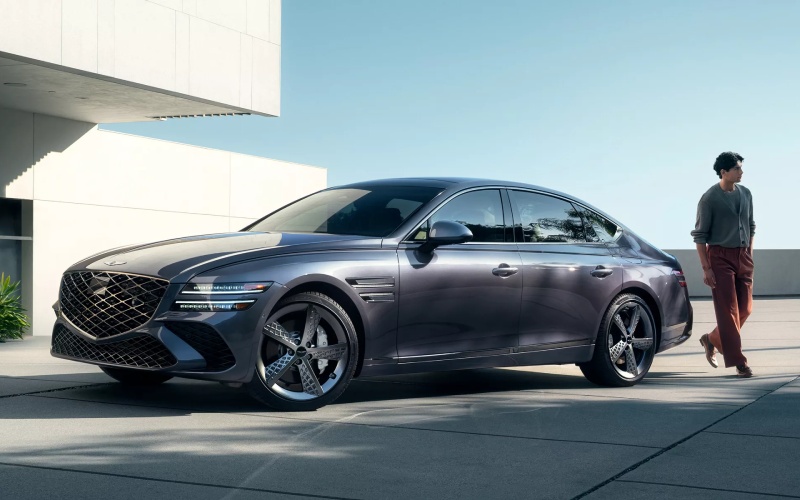 2027 Genesis G80 Overview